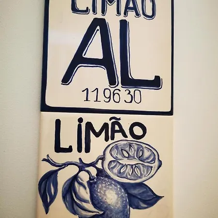 Charming Portuguese Style Apartment, For Rent Vida à Portuguesa, Amêndoa Or Limão Local Appartement Portimão