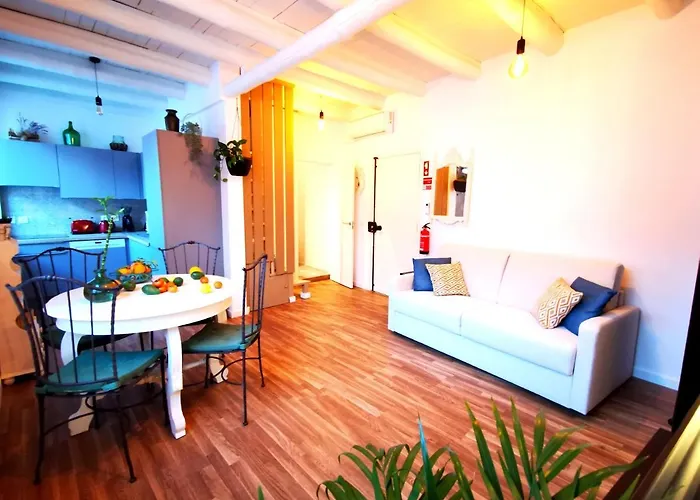 Charming Portuguese Style Apartment, For Rent Vida à Portuguesa, Amêndoa Or Limão Local Appartamento
