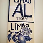 Vida A Portuguesa: Charming Portuguese-style Apartment Portimao