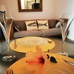 Vida A Portuguesa: Charming Portuguese-style Apartment Portimao