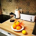 Lägenhet Charming Portuguese Style Apartment, For Rent 