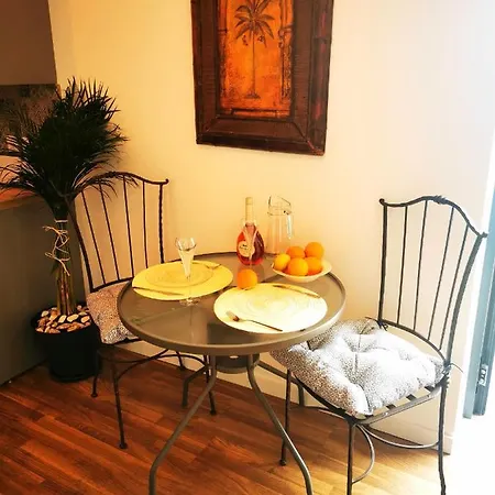 'amendoa Or Limao' Charming Portuguese Style For Rent 'vida A Portuguesa', Local Apartamento *