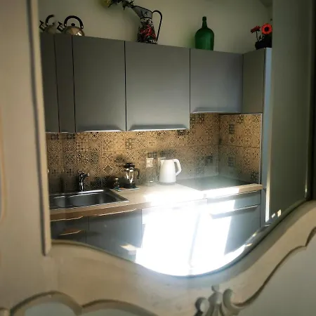 Appartement Charming Portuguese Style Apartment, For Rent 