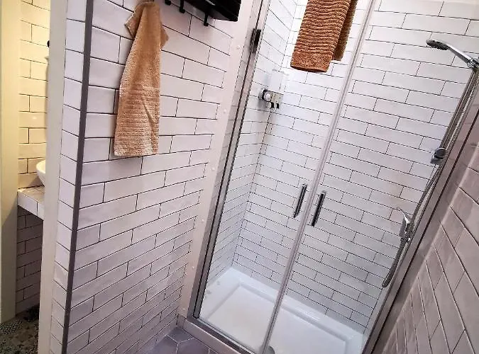 Apartment Charming Portuguese Style Apartment, For Rent 