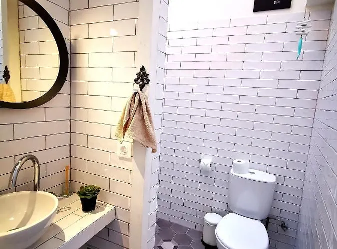 Apartment Charming Portuguese Style Apartment, For Rent 
