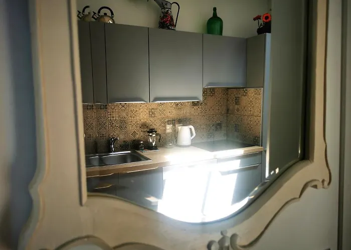 Apartment Charming Portuguese Style Apartment, For Rent 