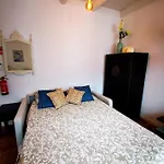 Διαμέρισμα Charming Portuguese Style Apartment, For Rent 