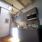 Διαμέρισμα Charming Portuguese Style Apartment, For Rent 